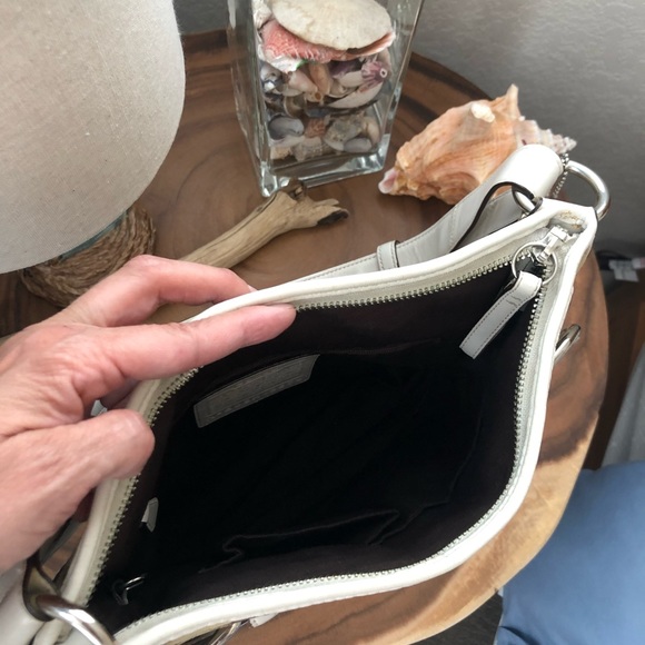 COACH classic purse ❤️❤️❤️ - Picture 3 of 6